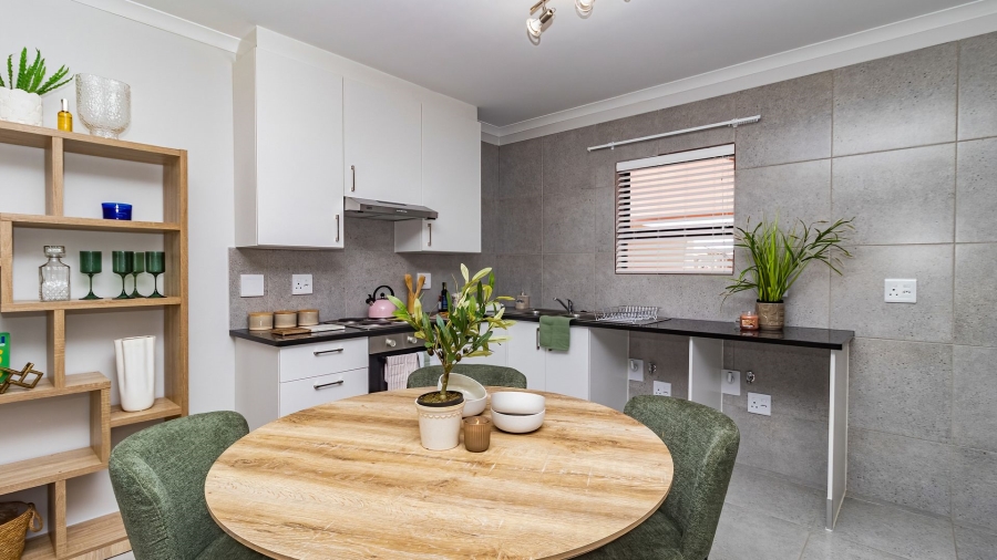 To Let 3 Bedroom Property for Rent in Stellendale Western Cape